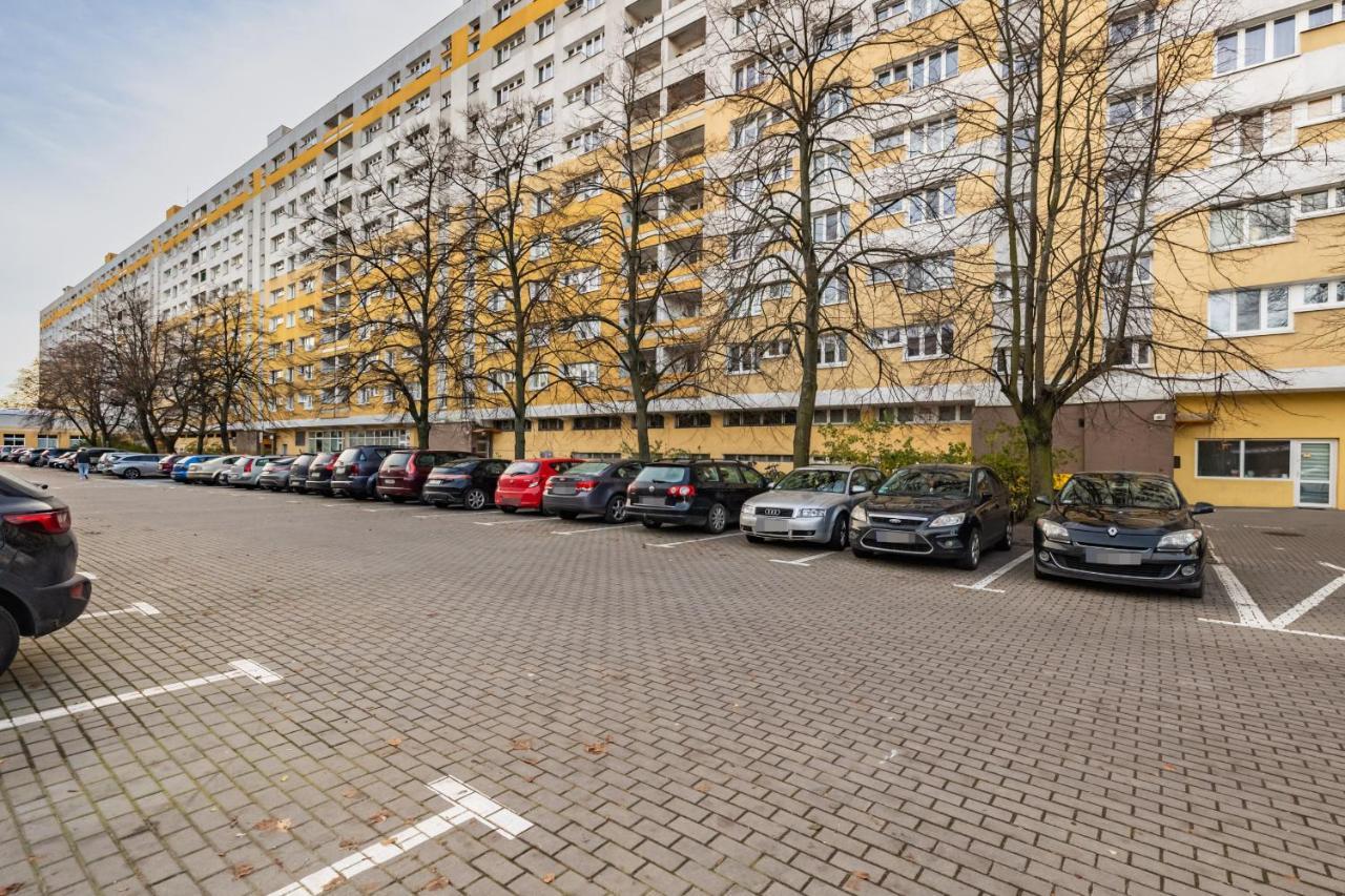 Apartment Near The Warta River By Noclegi Renters Poznań Exterior foto